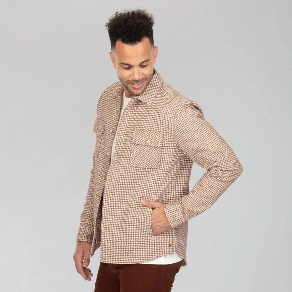 Vustra Beige Houndstooth Textured Men’s Shacket Size M Organic Cotton